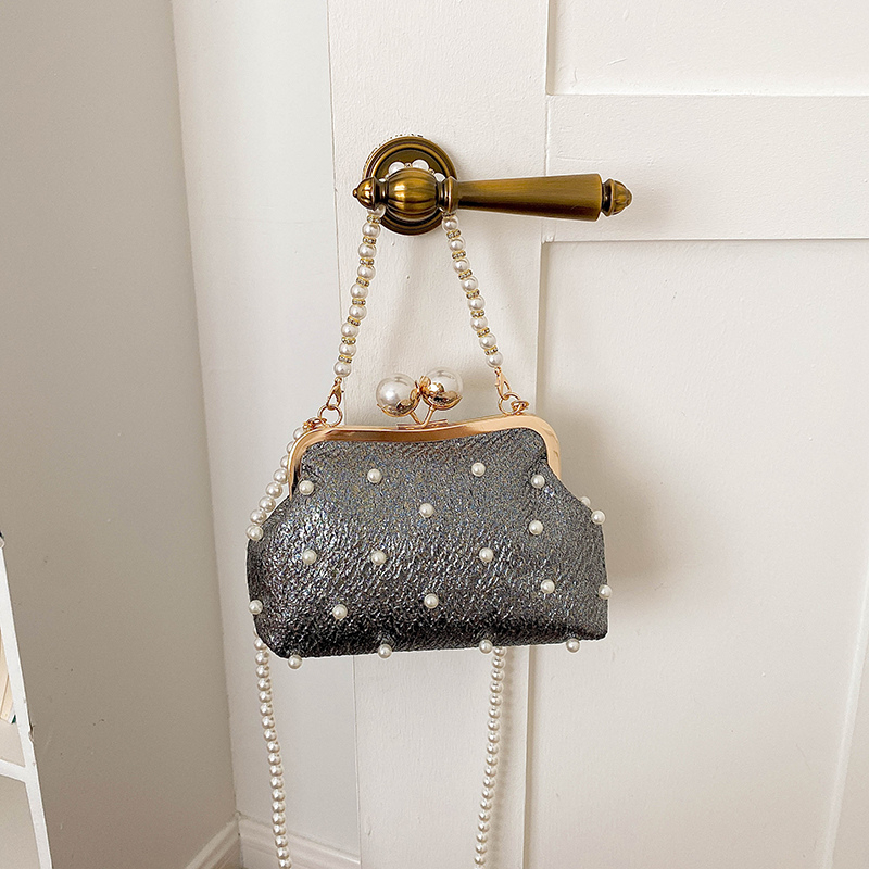 Torebka wieczorowa z zapięciem – Luxury Bags Affordable recenzja i cena