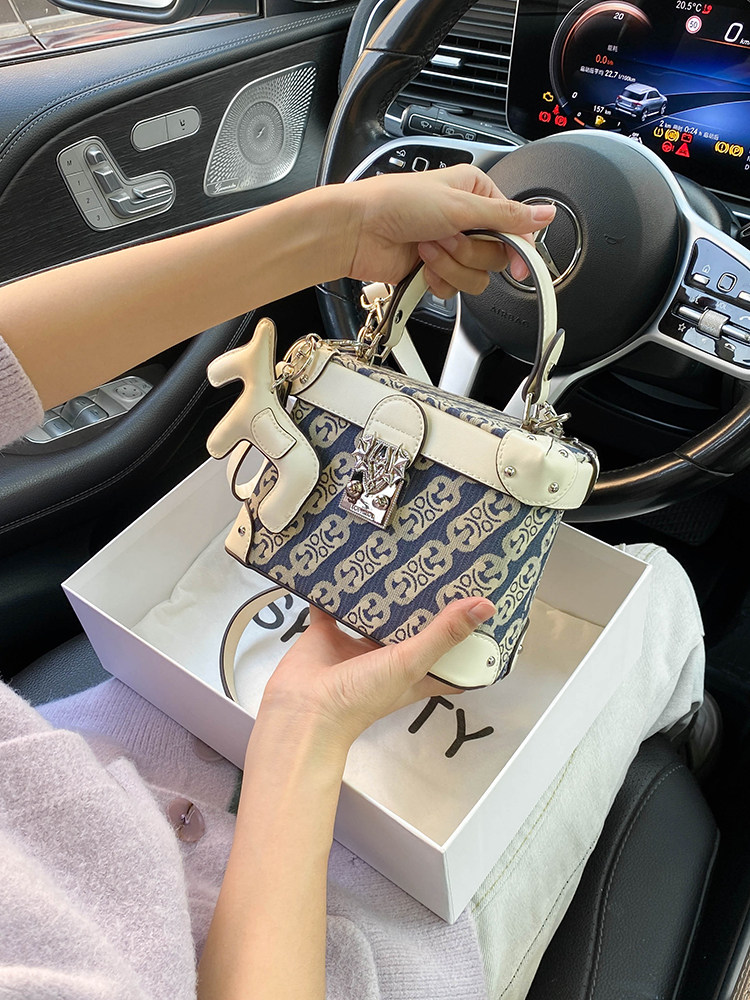 Vintage i luksusowa torebka do – Luxury Bags Denim recenzja i cena